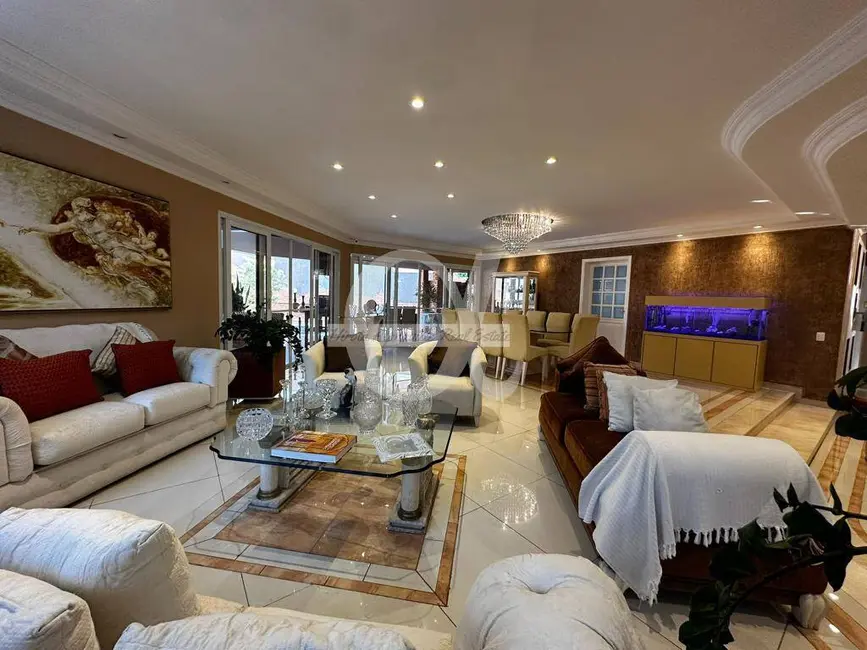 Foto 1 de Casa com 4 quartos para alugar, 650m2 em Alphaville, Santana De Parnaiba - SP