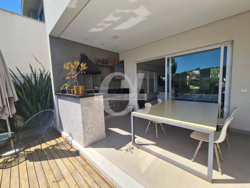 Foto 4 de Casa com 4 quartos à venda, 380m2 em Cidade Tamboré, Santana De Parnaiba - SP