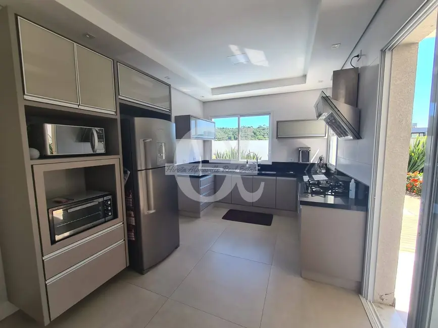 Foto 8 de Casa com 4 quartos à venda, 380m2 em Cidade Tamboré, Santana De Parnaiba - SP