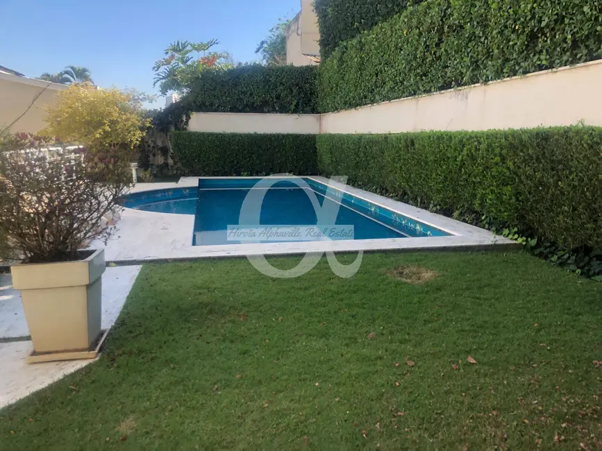 Casa com 4 quartos à venda, 750m2 em Barueri - SP - imagem 3 Foto 3 de Casa com 4 quartos à venda, 750m2 em Barueri - SP