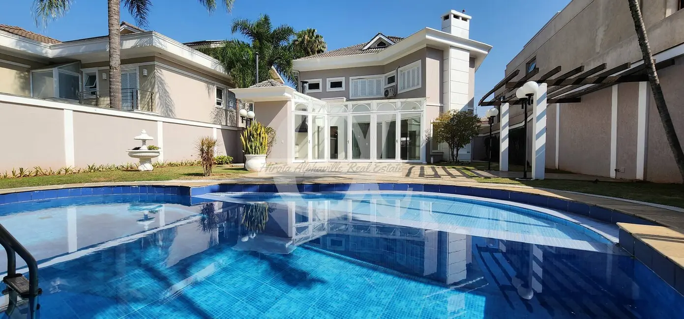 Casa com 5 quartos para alugar, 500m2 em Alphaville, Santana De Parnaiba - SP - imagem 4 Foto 4 de Casa com 5 quartos para alugar, 500m2 em Alphaville, Santana De Parnaiba - SP