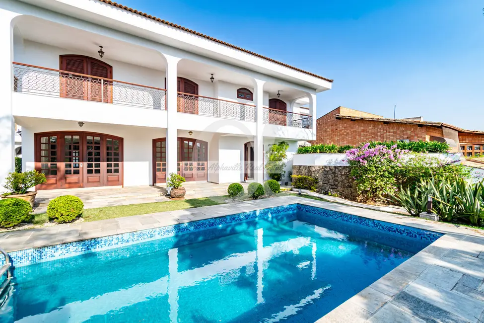 Casa com 4 quartos à venda, 620m2 em Alphaville, Santana De Parnaiba - SP - imagem 3 Foto 3 de Casa com 4 quartos à venda, 620m2 em Alphaville, Santana De Parnaiba - SP
