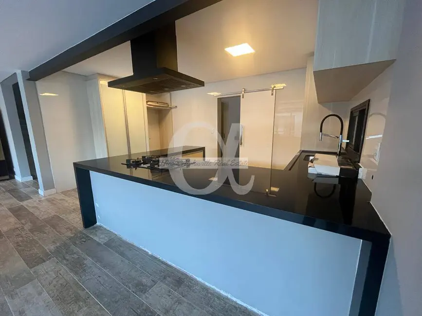 Casa com 3 quartos à venda, 365m2 em Alphaville, Santana De Parnaiba - SP - imagem 5 Foto 5 de Casa com 3 quartos à venda, 365m2 em Alphaville, Santana De Parnaiba - SP