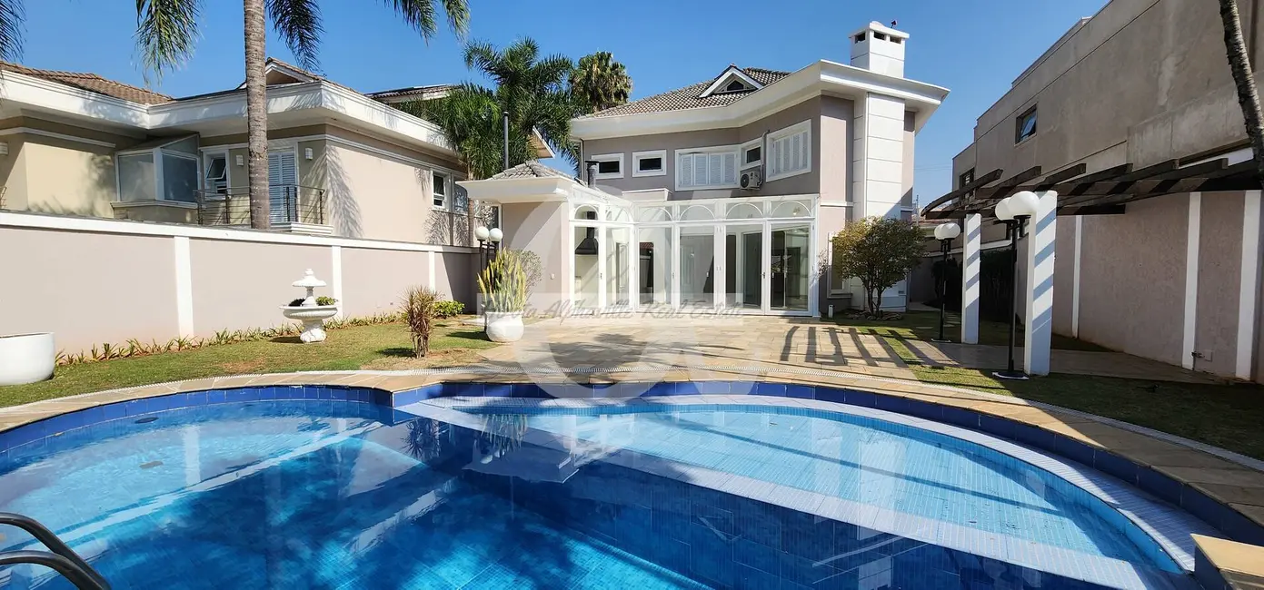 Foto 1 de Casa com 5 quartos à venda, 500m2 em Alphaville, Santana De Parnaiba - SP