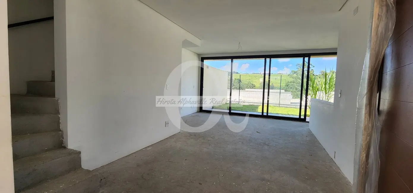 Foto 2 de Casa com 3 quartos à venda, 152m2 em Santana De Parnaiba - SP