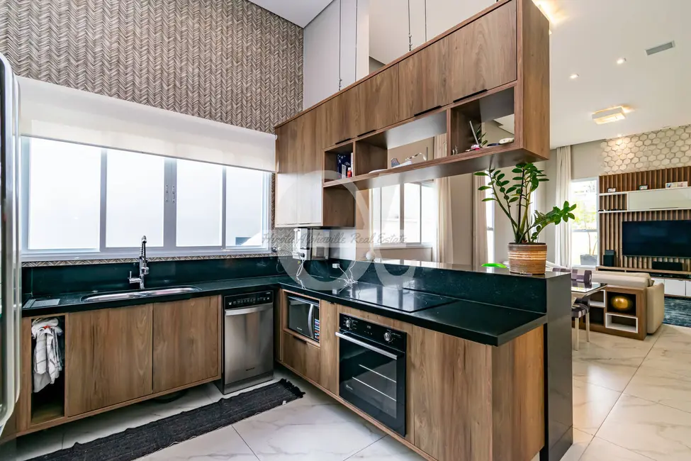 Casa com 3 quartos à venda, 220m2 em Alphaville, Santana De Parnaiba - SP - imagem 5 Foto 5 de Casa com 3 quartos à venda, 220m2 em Alphaville, Santana De Parnaiba - SP
