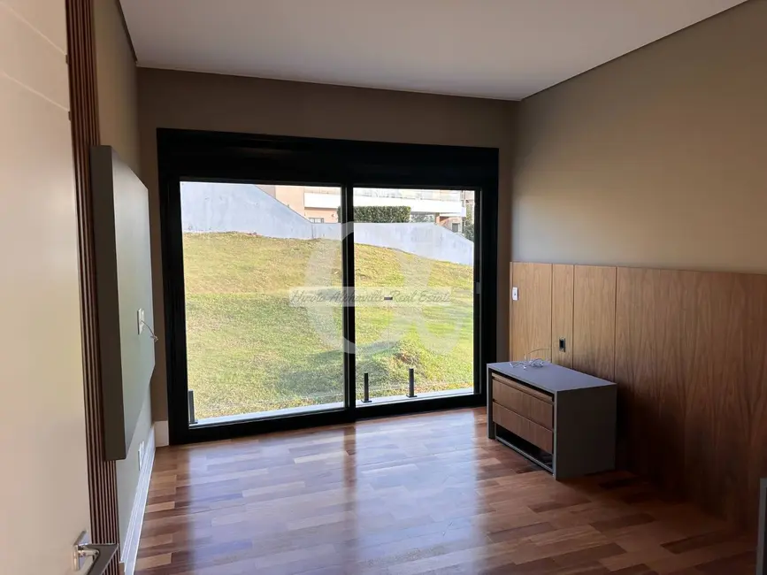 Casa com 4 quartos à venda, 482m2 em Alphaville, Santana De Parnaiba - SP - imagem 9 Foto 9 de Casa com 4 quartos à venda, 482m2 em Alphaville, Santana De Parnaiba - SP