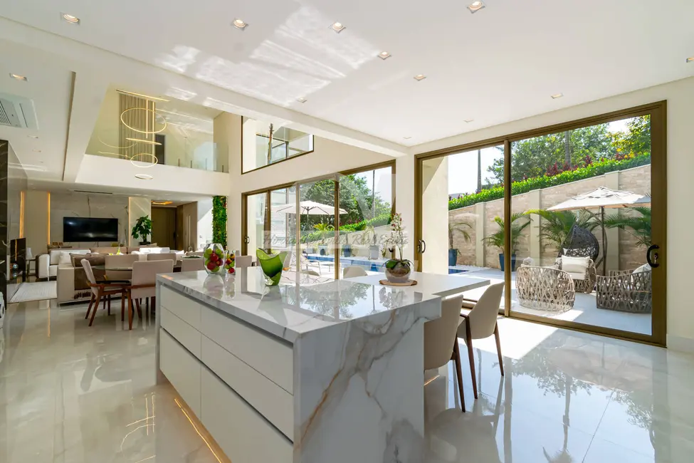 Foto 6 de Casa com 3 quartos à venda, 500m2 em Alphaville, Santana De Parnaiba - SP