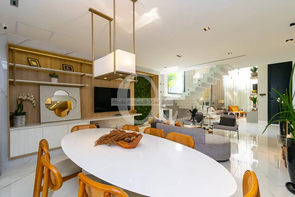 Foto 3 de Casa com 5 quartos à venda, 370m2 em Cidade Tamboré, Santana De Parnaiba - SP