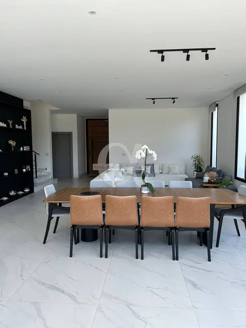 Casa com 4 quartos à venda, 341m2 em Cidade Tamboré, Santana De Parnaiba - SP - imagem 4 Foto 4 de Casa com 4 quartos à venda, 341m2 em Cidade Tamboré, Santana De Parnaiba - SP