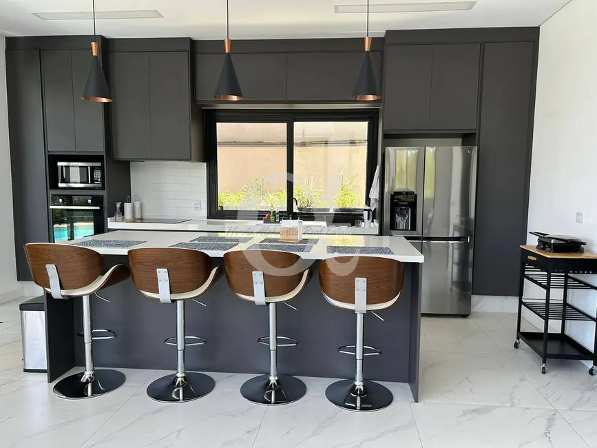 Casa com 4 quartos à venda, 341m2 em Cidade Tamboré, Santana De Parnaiba - SP - imagem 5 Foto 5 de Casa com 4 quartos à venda, 341m2 em Cidade Tamboré, Santana De Parnaiba - SP