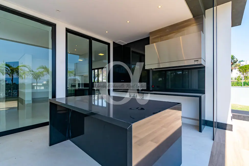 Casa com 4 quartos à venda, 665m2 em Tamboré, Santana De Parnaiba - SP - imagem 9 Foto 9 de Casa com 4 quartos à venda, 665m2 em Tamboré, Santana De Parnaiba - SP