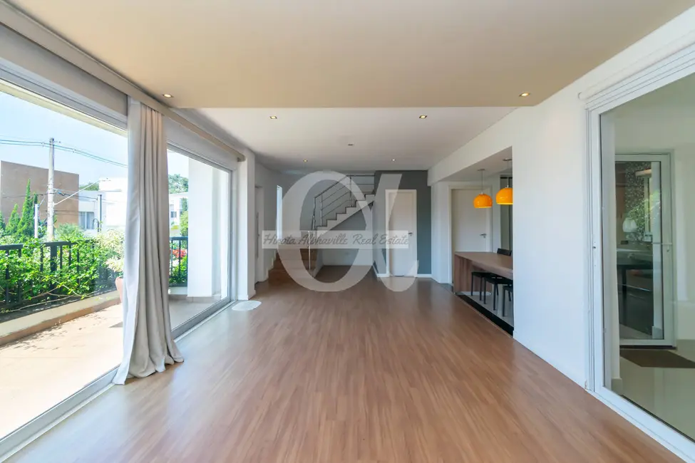 Casa com 3 quartos à venda, 245m2 em Alphaville, Santana De Parnaiba - SP - imagem 9 Foto 9 de Casa com 3 quartos à venda, 245m2 em Alphaville, Santana De Parnaiba - SP