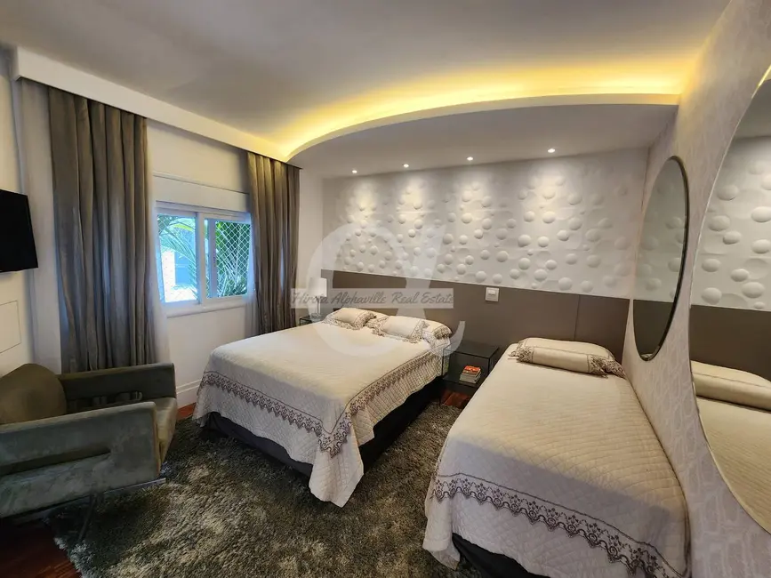 Foto 9 de Casa com 5 quartos à venda, 739m2 em Tamboré, Santana De Parnaiba - SP