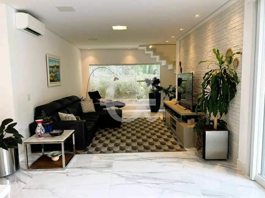 Foto 5 de Casa com 5 quartos à venda, 748m2 em Alphaville Residencial Um, Barueri - SP