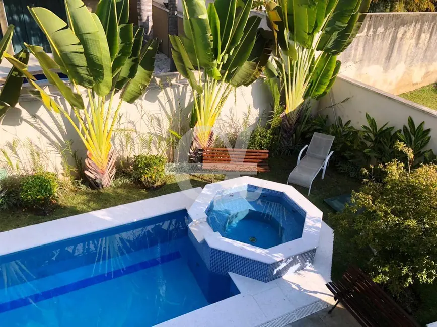 Casa com 5 quartos à venda, 562m2 em Alphaville, Santana De Parnaiba - SP - imagem 9 Foto 9 de Casa com 5 quartos à venda, 562m2 em Alphaville, Santana De Parnaiba - SP