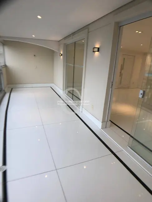 Foto 4 de Apartamento com 3 quartos à venda, 165m2 em Barueri - SP