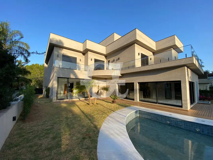 Foto 1 de Casa com 5 quartos à venda e para alugar, 750m2 em Tamboré, Santana De Parnaiba - SP