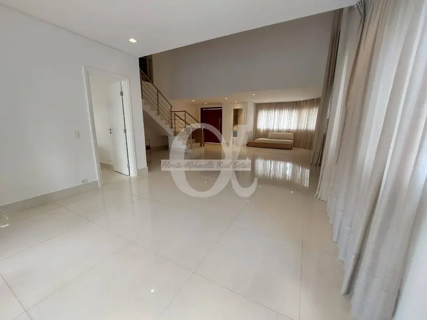 Casa com 4 quartos à venda, 382m2 em Alphaville, Santana De Parnaiba - SP - imagem 4 Foto 4 de Casa com 4 quartos à venda, 382m2 em Alphaville, Santana De Parnaiba - SP