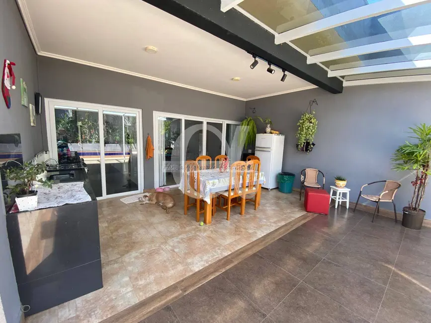 Casa com 4 quartos à venda, 250m2 em Alphaville, Santana De Parnaiba - SP - imagem 8 Foto 8 de Casa com 4 quartos à venda, 250m2 em Alphaville, Santana De Parnaiba - SP
