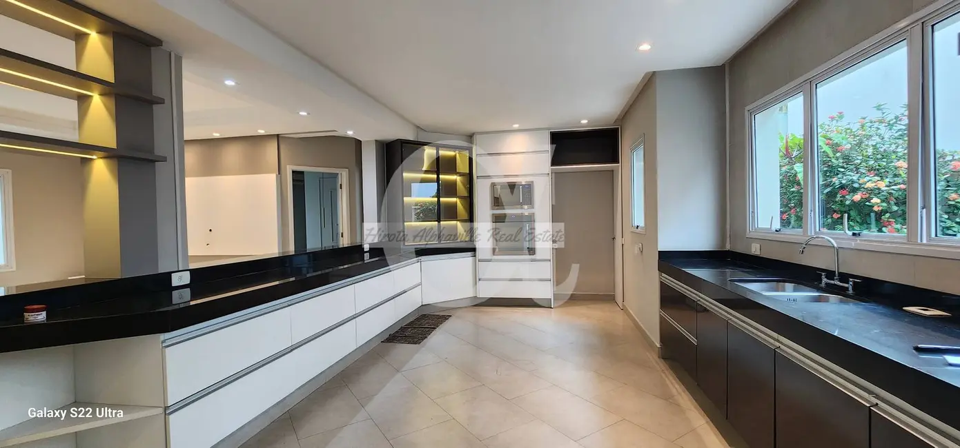 Casa com 4 quartos à venda e para alugar, 471m2 em Alphaville, Santana De Parnaiba - SP - imagem 6 Foto 6 de Casa com 4 quartos à venda e para alugar, 471m2 em Alphaville, Santana De Parnaiba - SP