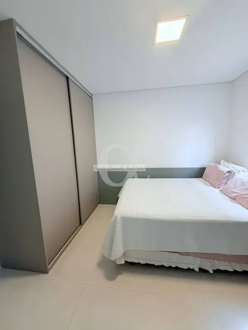 Foto 8 de Casa com 4 quartos à venda, 300m2 em Alphaville, Santana De Parnaiba - SP