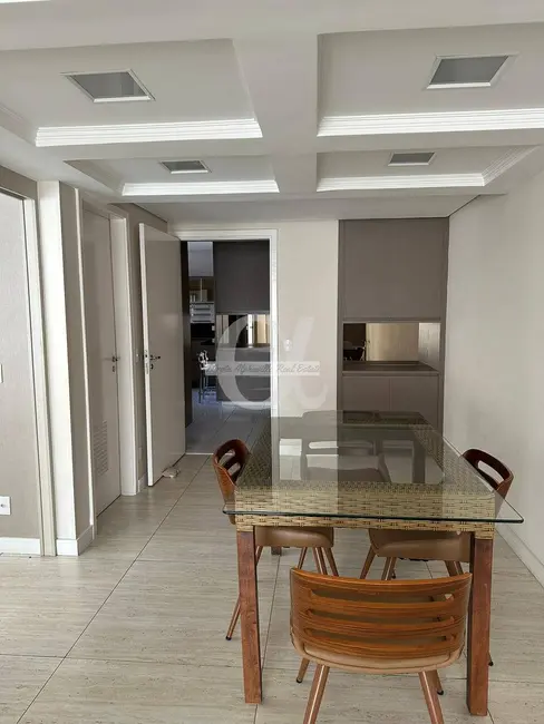 Apartamento com 3 quartos para alugar, 235m2 em Barueri - SP - imagem 3 Foto 3 de Apartamento com 3 quartos para alugar, 235m2 em Barueri - SP