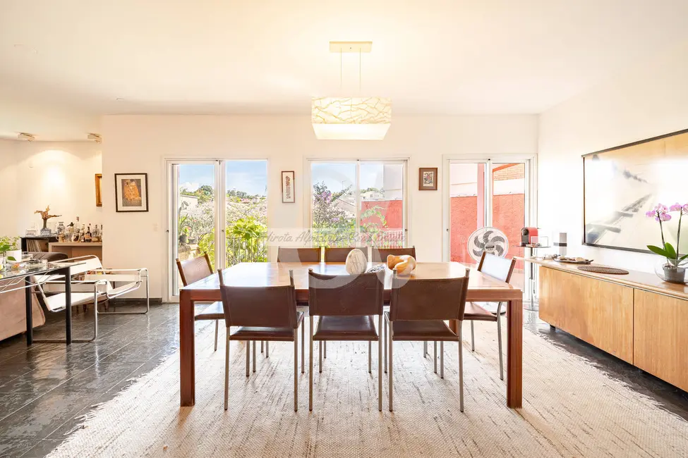 Casa com 4 quartos à venda, 470m2 em Alphaville, Santana De Parnaiba - SP - imagem 1 Foto 1 de Casa com 4 quartos à venda, 470m2 em Alphaville, Santana De Parnaiba - SP