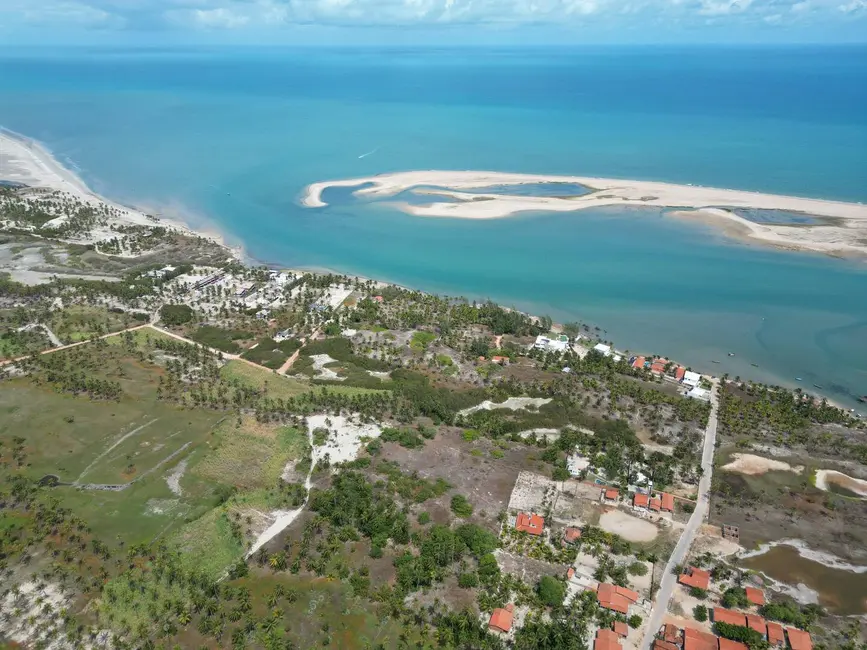Foto 1 de Terreno / Lote à venda, 490m2 em Itarema - CE