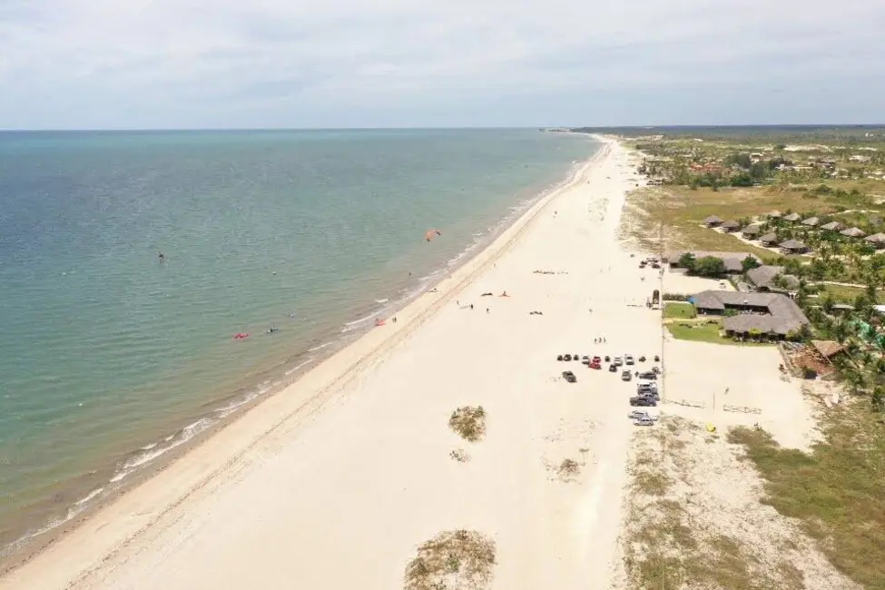 Foto 9 de Terreno / Lote à venda, 4700m2 em Cruz - CE