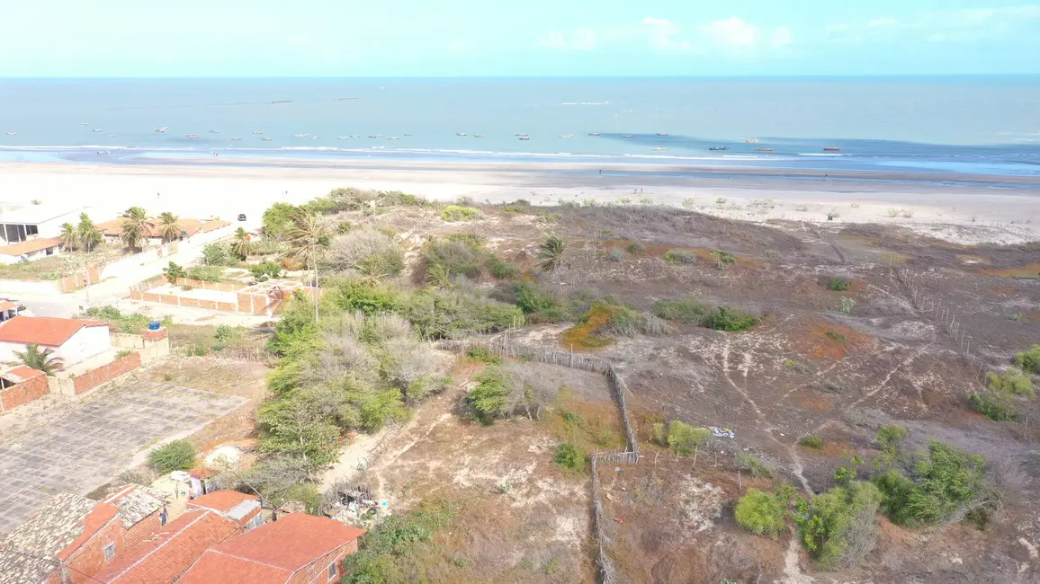 Foto 3 de Terreno / Lote à venda, 1000m2 em Barroquinha - CE