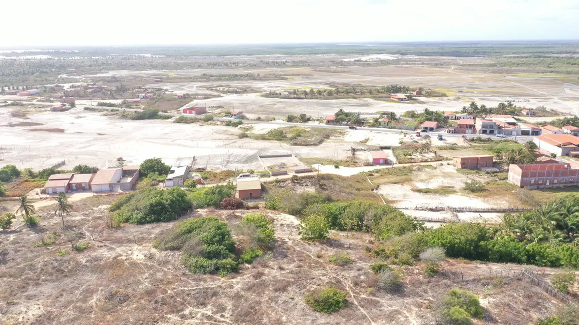 Foto 9 de Terreno / Lote à venda, 50000m2 em Barroquinha - CE