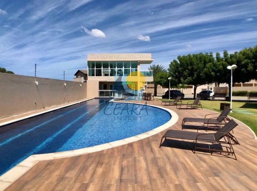 Foto 1 de Casa com 4 quartos à venda, 103m2 em Guaribas, Eusebio - CE