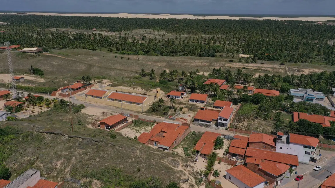 Foto 5 de Terreno / Lote à venda, 900m2 em Amontada - CE