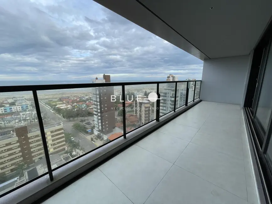 Apartamento com 4 quartos à venda, 215m2 em Torres - RS - imagem 9 Foto 9 de Apartamento com 4 quartos à venda, 215m2 em Torres - RS