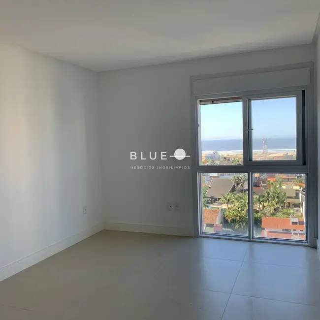 Apartamento com 4 quartos à venda, 230m2 em Torres - RS - imagem 9 Foto 9 de Apartamento com 4 quartos à venda, 230m2 em Torres - RS