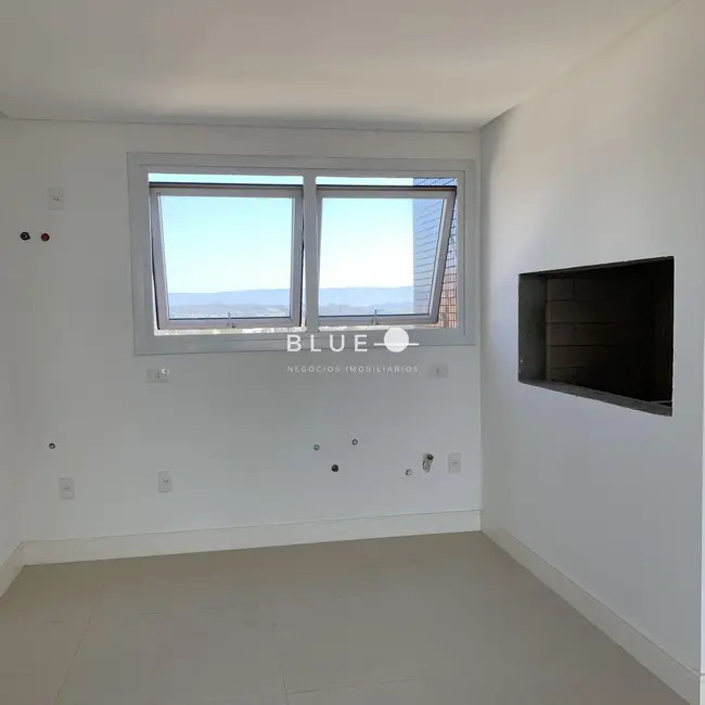 Apartamento com 4 quartos à venda, 230m2 em Torres - RS - imagem 4 Foto 4 de Apartamento com 4 quartos à venda, 230m2 em Torres - RS