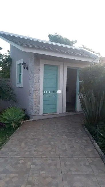 Casa com 3 quartos à venda, 243m2 em Centro, Torres - RS - imagem 7 Foto 7 de Casa com 3 quartos à venda, 243m2 em Centro, Torres - RS