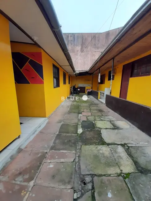 Casa com 6 quartos à venda, 128m2 em Centro, Torres - RS - imagem 4 Foto 4 de Casa com 6 quartos à venda, 128m2 em Centro, Torres - RS