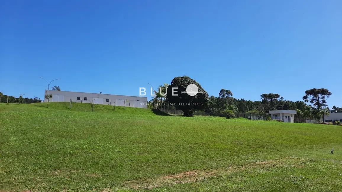 Foto 1 de Terreno / Lote à venda, 420m2 em Torres - RS