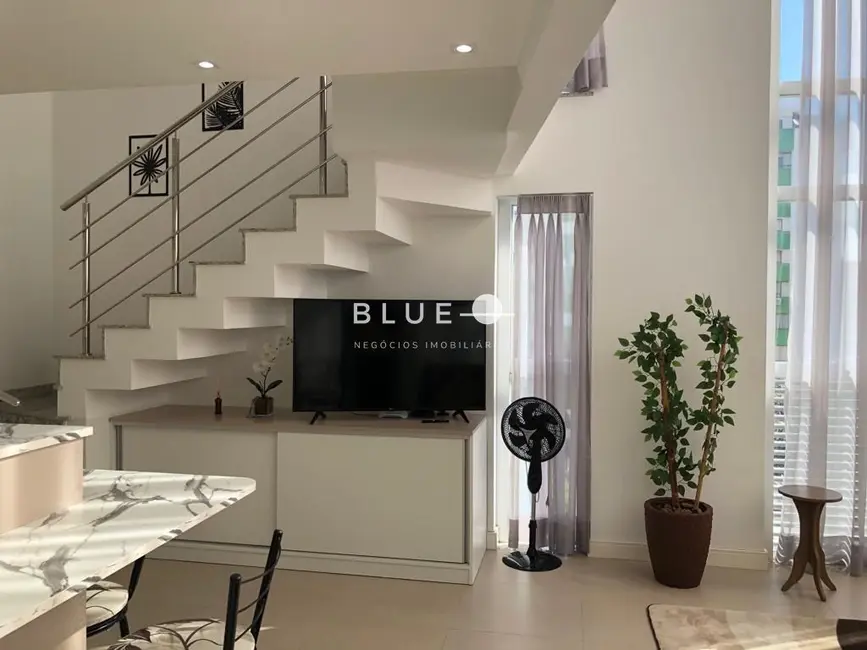 Apartamento com 2 quartos à venda, 78m2 em Centro, Torres - RS - imagem 2 Foto 2 de Apartamento com 2 quartos à venda, 78m2 em Centro, Torres - RS