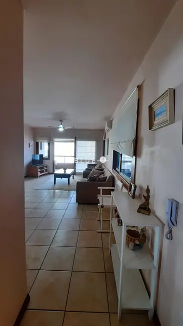 Foto 4 de Apartamento com 2 quartos à venda, 122m2 em Torres - RS