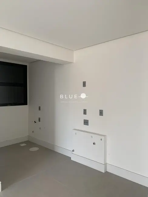Apartamento com 2 quartos à venda, 73m2 em Centro, Torres - RS - imagem 3 Foto 3 de Apartamento com 2 quartos à venda, 73m2 em Centro, Torres - RS
