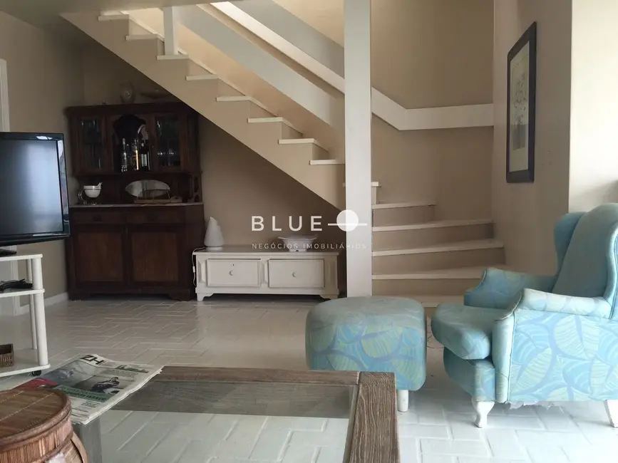 Foto 3 de Cobertura com 4 quartos à venda, 275m2 em Torres - RS