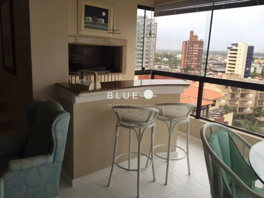 Foto 7 de Cobertura com 4 quartos à venda, 275m2 em Torres - RS