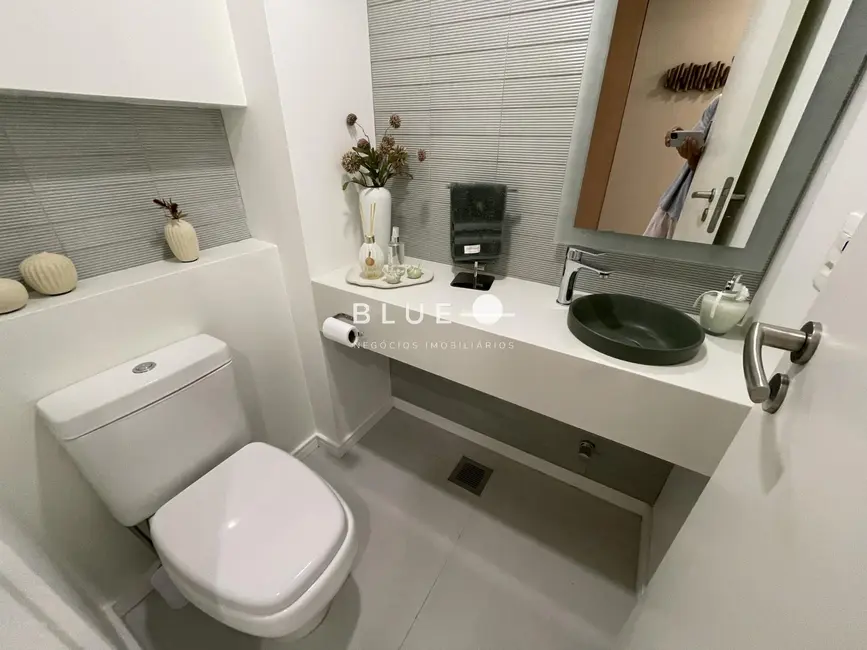 Cobertura com 3 quartos à venda, 224m2 em Torres - RS - imagem 9 Foto 9 de Cobertura com 3 quartos à venda, 224m2 em Torres - RS