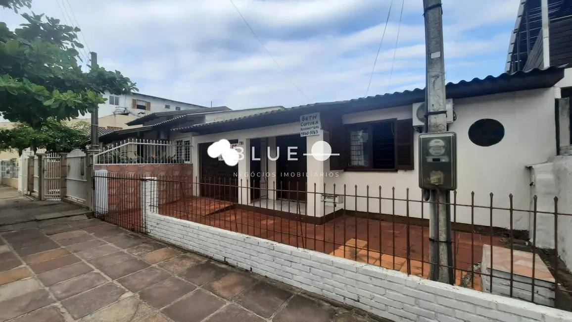 Foto 2 de Terreno / Lote à venda, 572m2 em Centro, Torres - RS