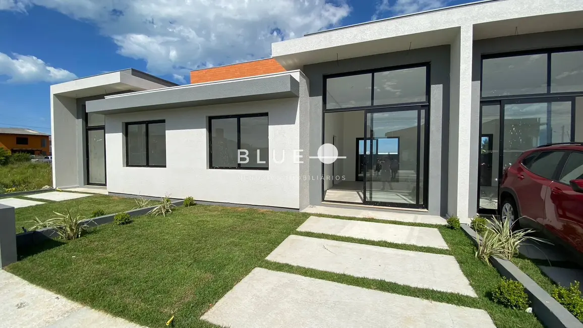 Foto 1 de Casa com 3 quartos à venda, 75m2 em Passo De Torres - SC