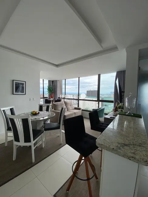 Foto 1 de Apartamento com 2 quartos à venda, 65m2 em Centro, Torres - RS