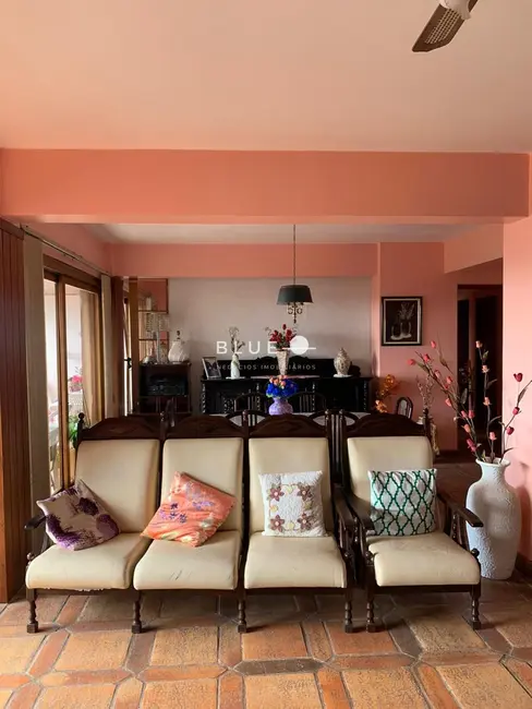 Apartamento com 4 quartos à venda, 191m2 em Centro, Torres - RS - imagem 8 Foto 8 de Apartamento com 4 quartos à venda, 191m2 em Centro, Torres - RS